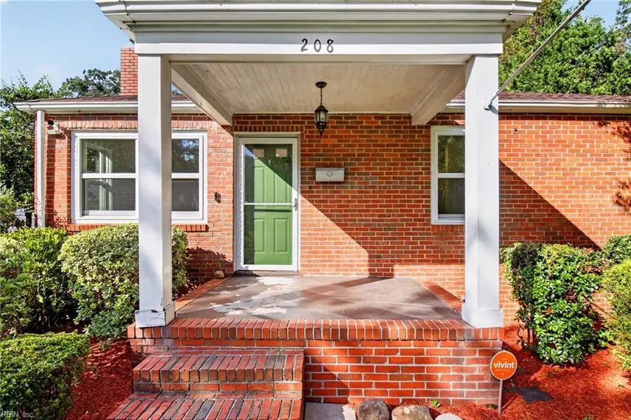 208 Forsythe Street, Norfolk, VA 23505 - #3