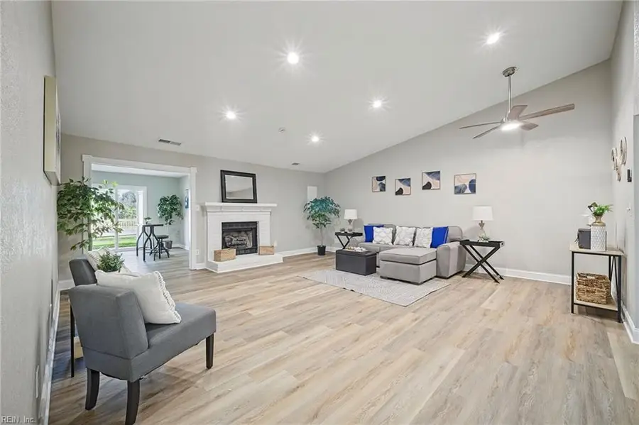 1812 Bernstein Drive, Virginia Beach, VA 23454 - #3