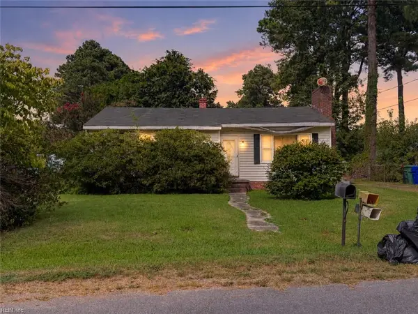 1308 Beechwood Avenue, Suffolk, VA 23435