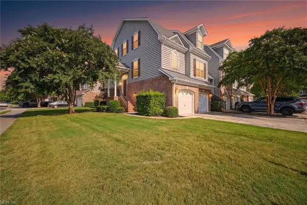 900 Buckhurst Lane, Virginia Beach, VA 23462