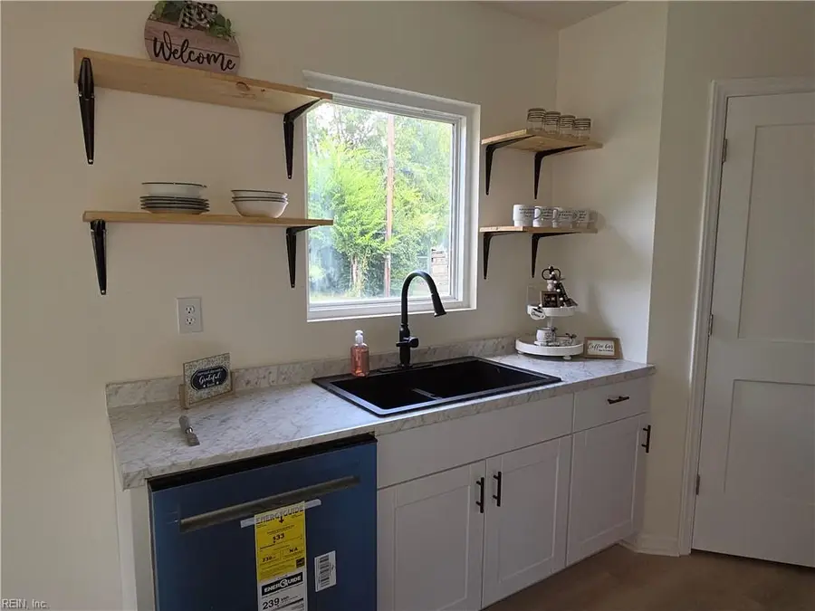 728 Halifax Street, Emporia, VA 23847 - #3