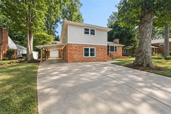 537 Hallmark Drive, Newport News, VA 23606