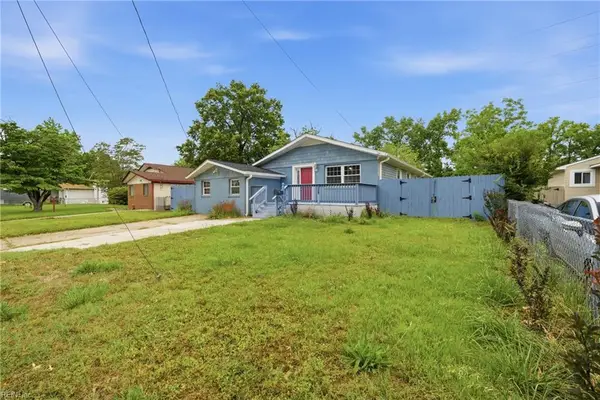 218 Bradford Avenue, Norfolk, VA 23505