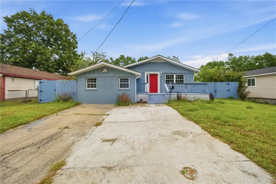 218 Bradford Avenue, Norfolk, VA 23505 - #2