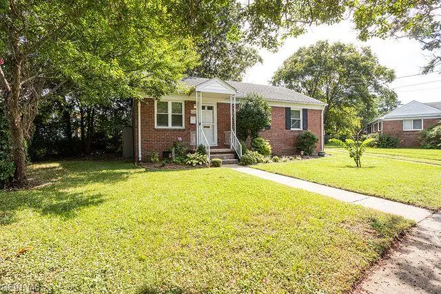 6242 Niagara Circle, Norfolk, VA 23509 - #2