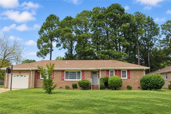 404 Redbrick Drive, Chesapeake, VA 23325