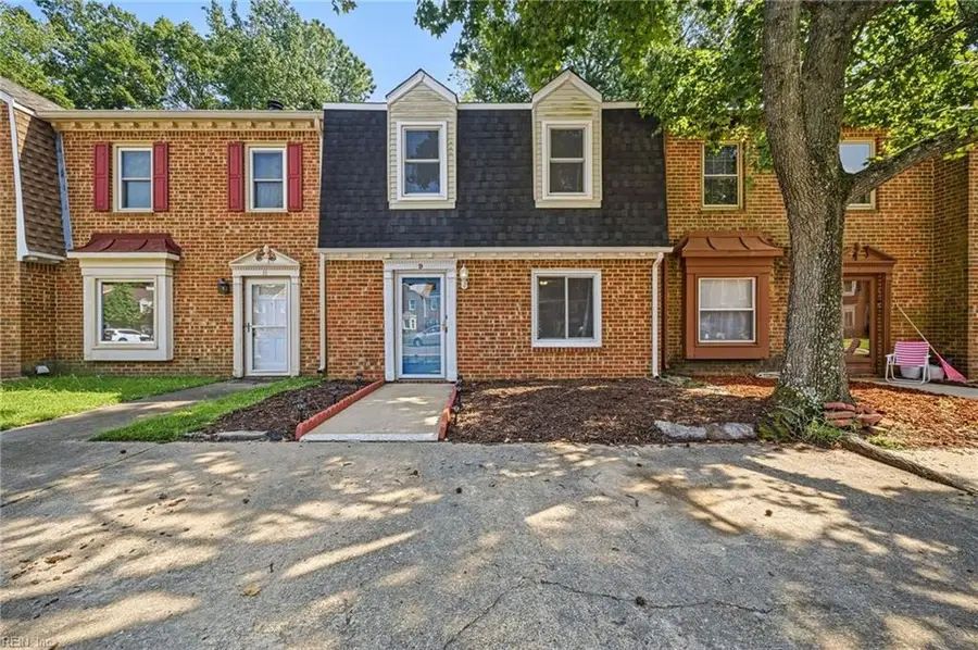 9 Colonial Way, Chesapeake, VA 23325 - #2