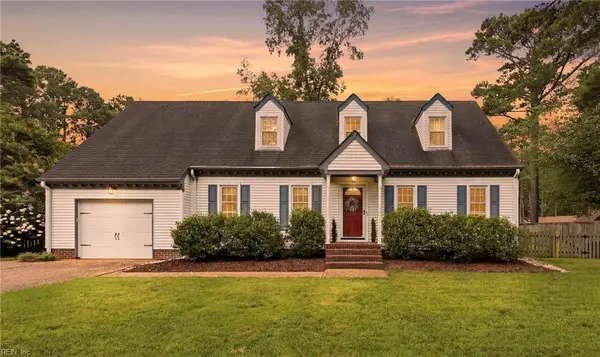 424 Pines Of Warrick Drive, Chesapeake, VA 23322