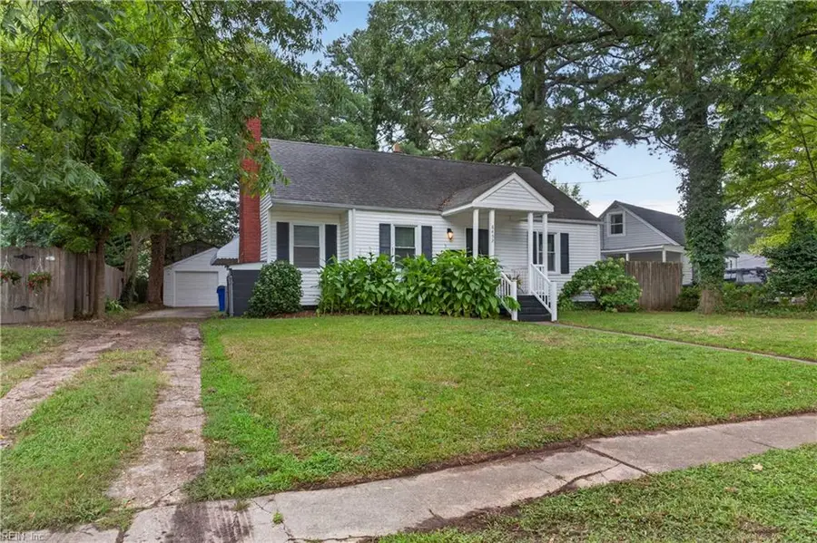8452 Carlton Street, Norfolk, VA 23503 - #2