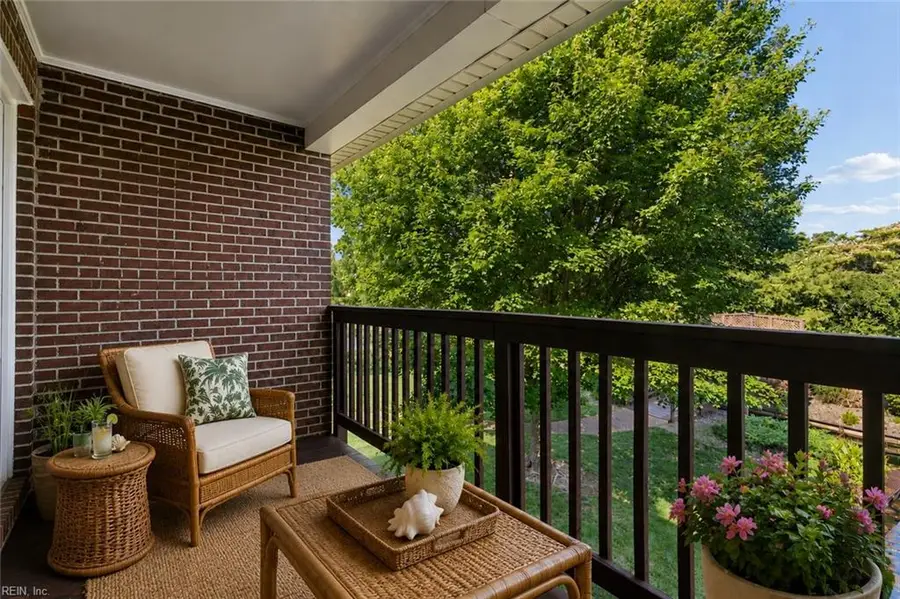 208 Genoa Drive #17, Hampton, VA 23664 - #2
