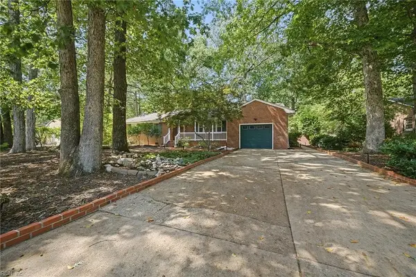 224 Northview Drive, Chesapeake, VA 23322