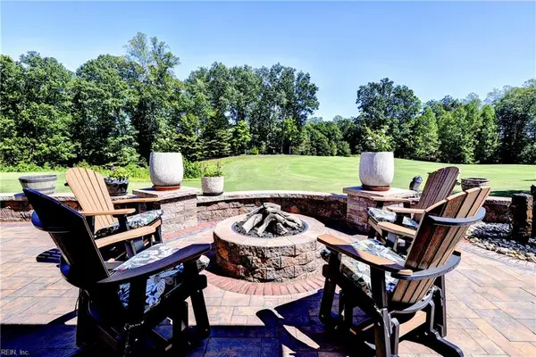 4380 Harrington Commons, Williamsburg, VA 23188