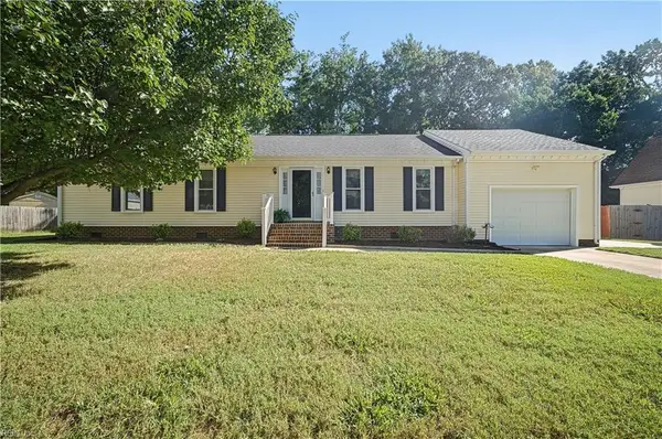 832 Woodrow Court, Chesapeake, VA 23322