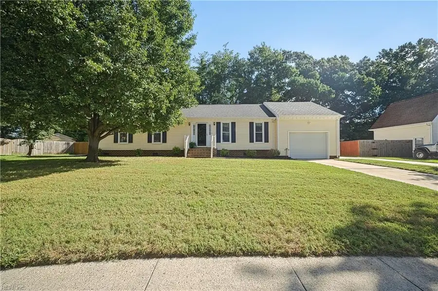 832 Woodrow Court, Chesapeake, VA 23322 - #3