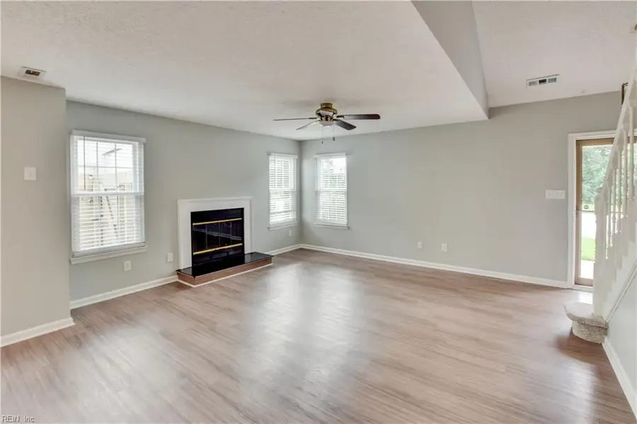 5029 Heathglen Circle, Virginia Beach, VA 23456 - #2