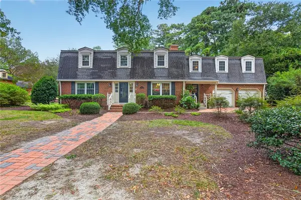 424 Susan Constant Drive, Virginia Beach, VA 23451