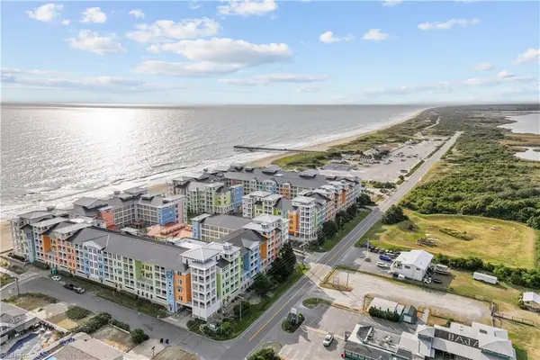 3738 Sandpiper Road #202B, Virginia Beach, VA 23456