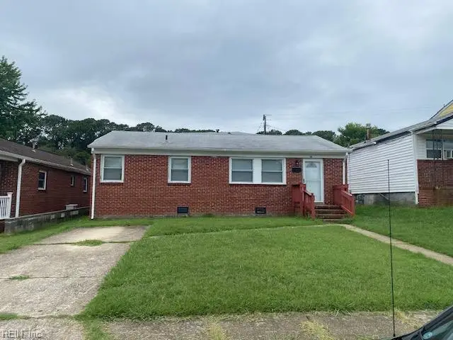59 Mulberry Avenue, Newport News, VA 23607 - #2