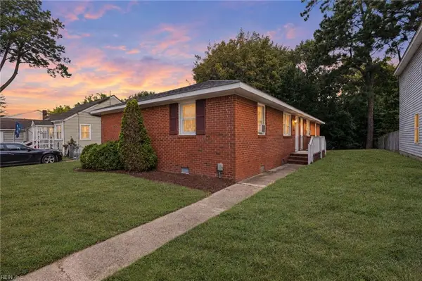 1013 Mckinley Avenue, Chesapeake, VA 23324