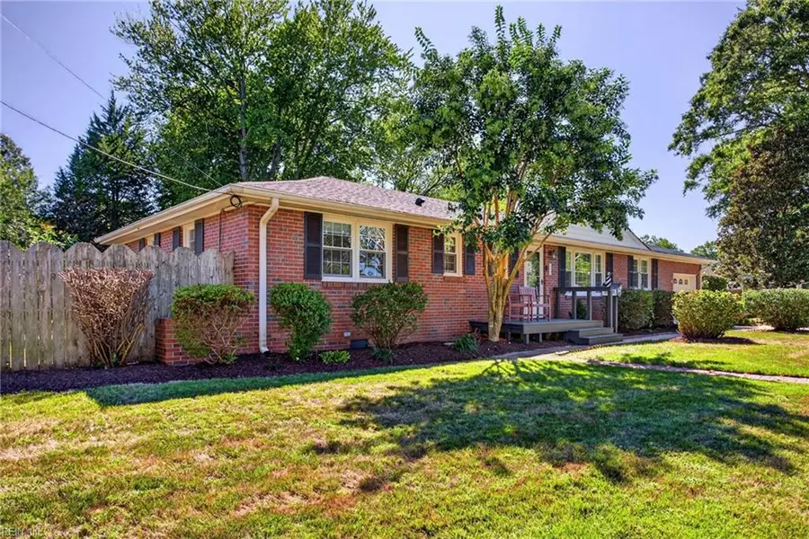 832 Brooke Road, Virginia Beach, VA 23454 - #2
