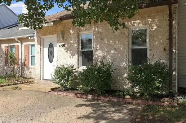 450 Troon Chase, Virginia Beach, VA 23462