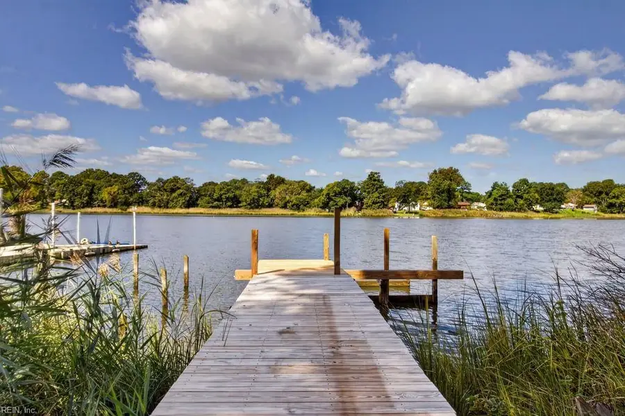 1337 Walnut Avenue, Chesapeake, VA 23325 - #2