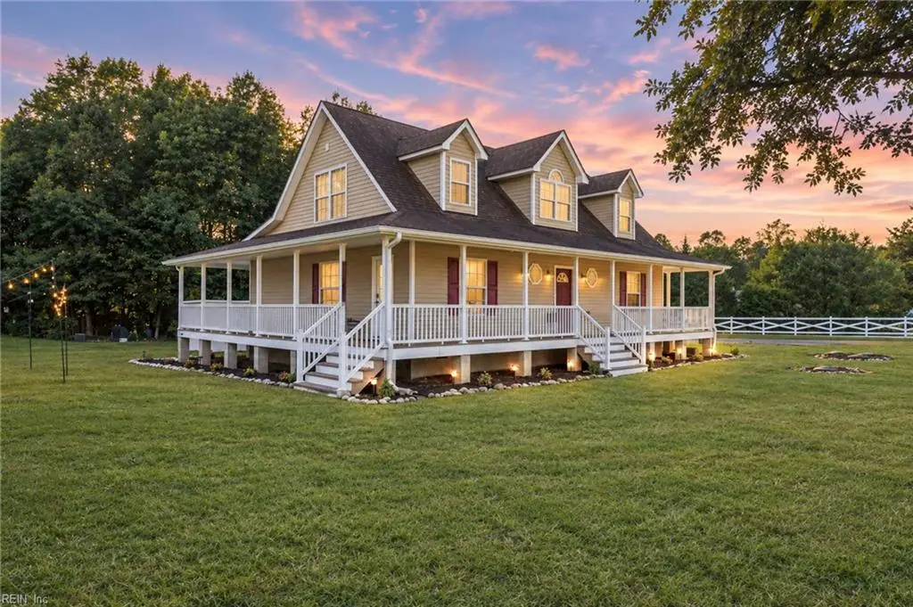 8922 E Colonial Trail, Smithfield, VA 23430 - #1