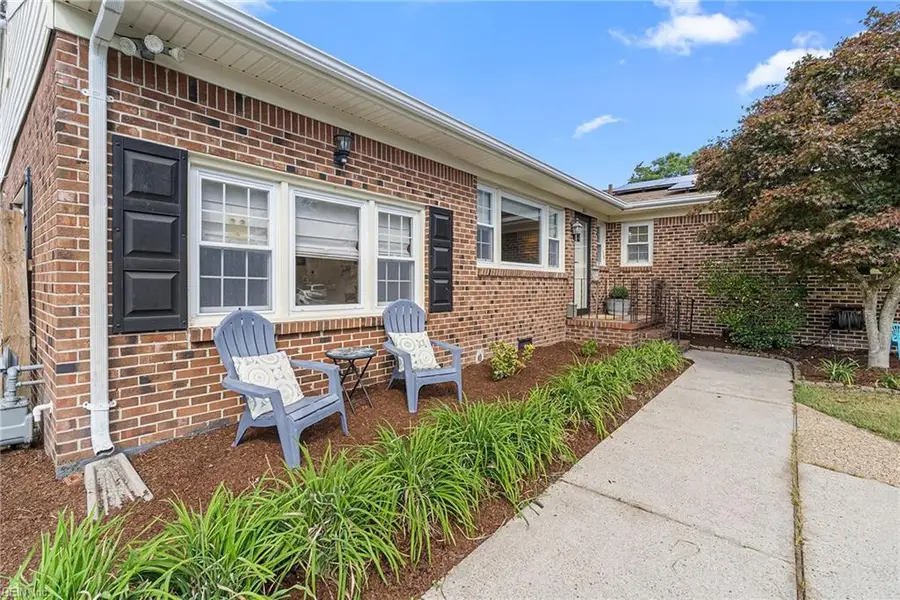 821 Ray Place, Virginia Beach, VA 23454 - #2