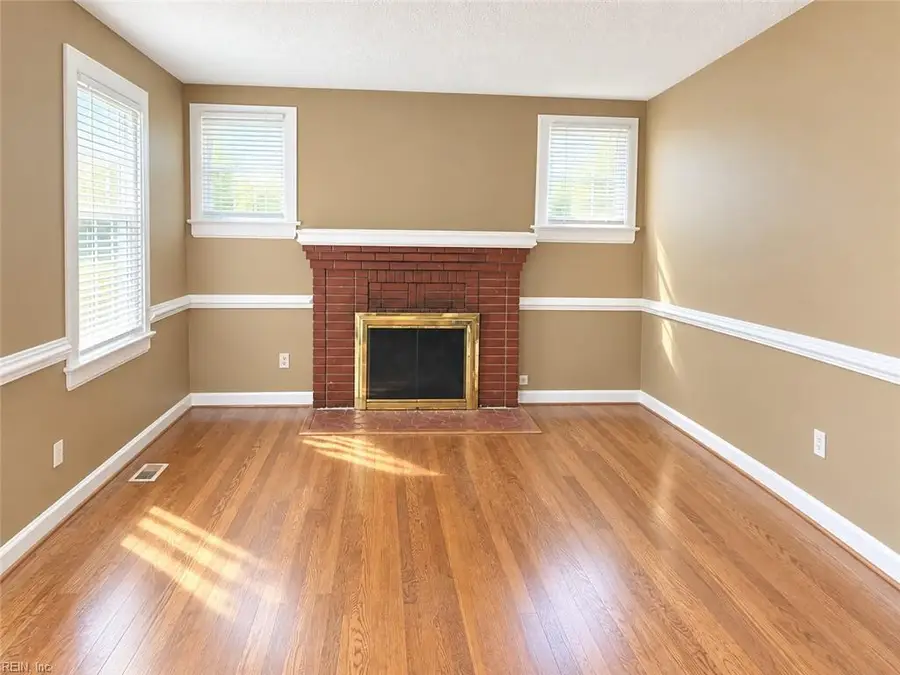33 Davis Ave, Newport News, VA 23601 - #2