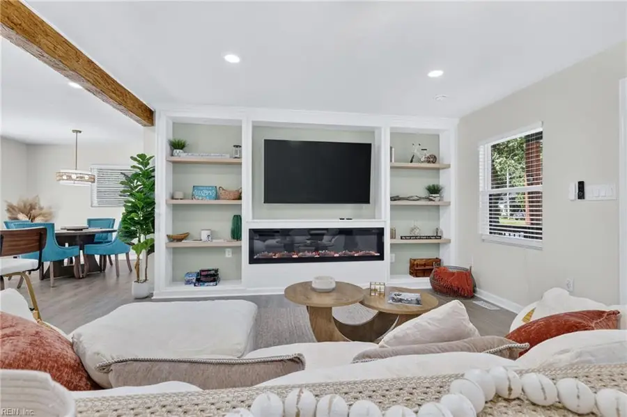 921 Philpotts Rd Road, Norfolk, VA 23513 - #3