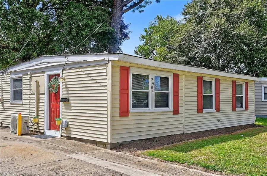 2904 Scotia Drive, Chesapeake, VA 23325 - #2