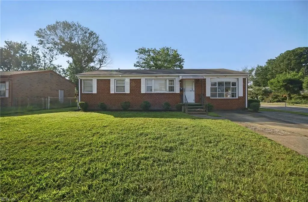 815 Newport News Avenue, Hampton, VA 23661 - #1
