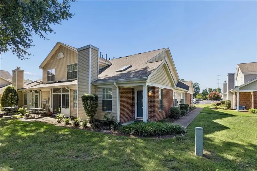 1547 Orchard Grove Drive, Chesapeake, VA 23320 - #2