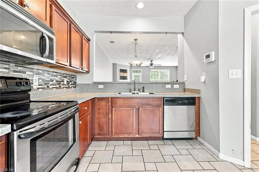 1804 Mizzen Lane, Virginia Beach, VA 23454 - #3