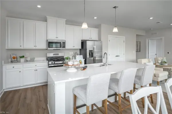 7102 Bridgeway Drive #406, Suffolk, VA 23435
