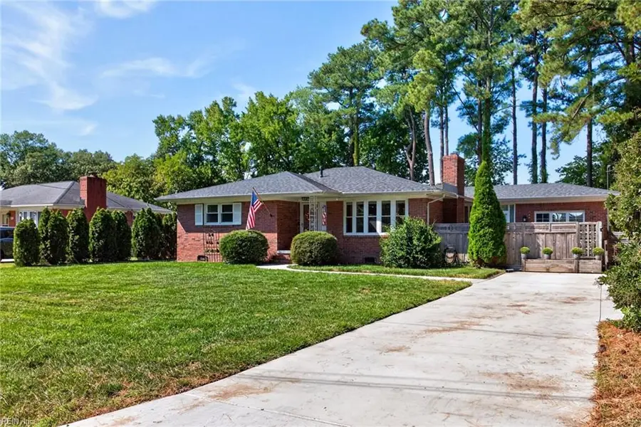 917 Baillio Drive, Virginia Beach, VA 23454 - #2