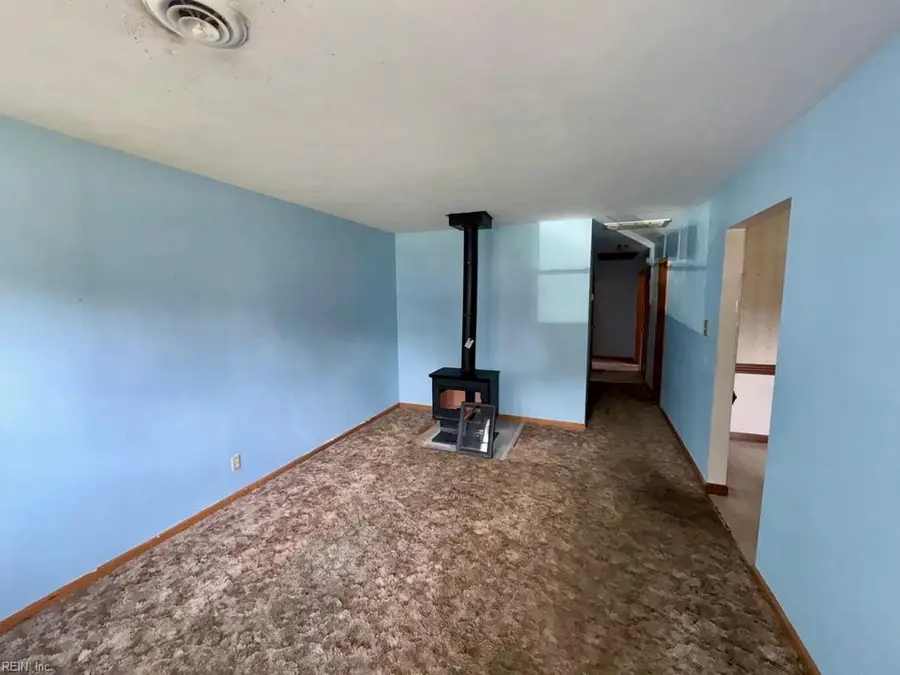 1605 Hawthorne Drive, Chesapeake, VA 23325 - #3