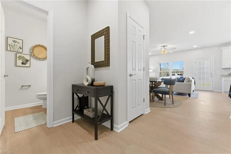 1813 B Hoover Avenue, Chesapeake, VA 23324 - #2