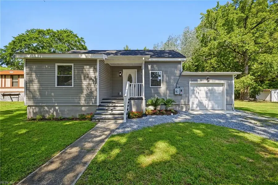 329 Washington Avenue, Franklin, VA 23851 - #2