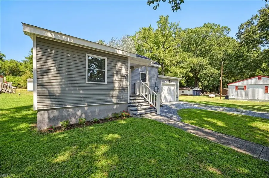 329 Washington Avenue, Franklin, VA 23851 - #3