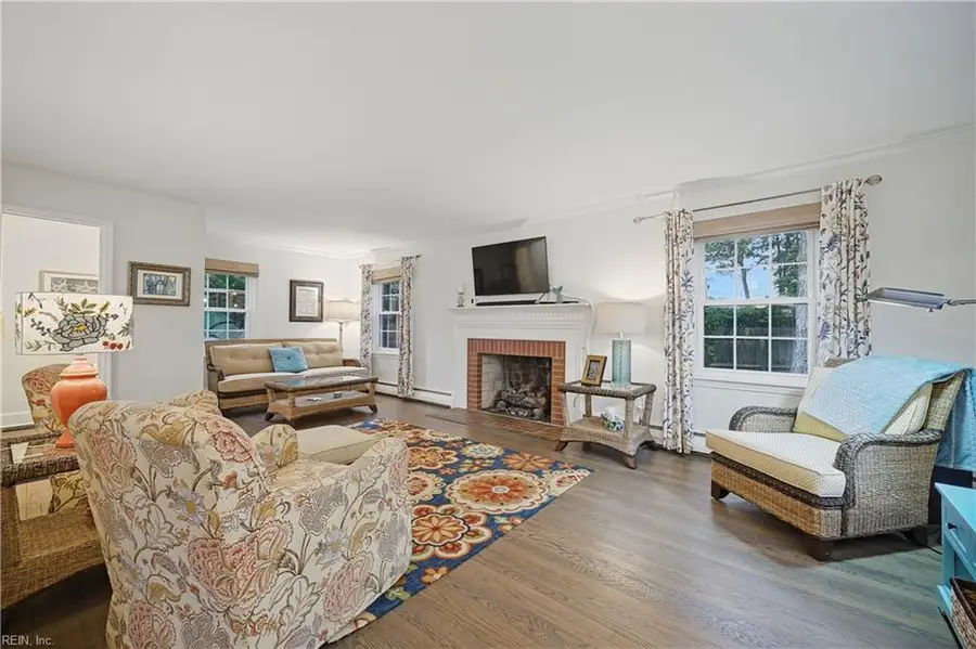 7312 Colony Point Road, Norfolk, VA 23505 - #3