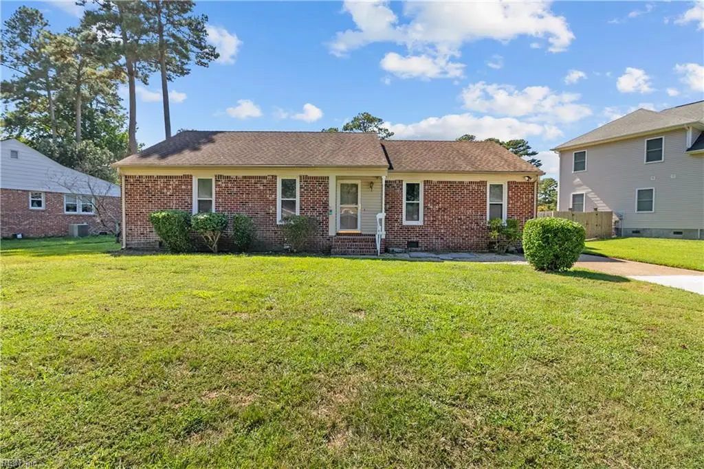 2824 Augusta Circle, Virginia Beach, VA 23453 - #1