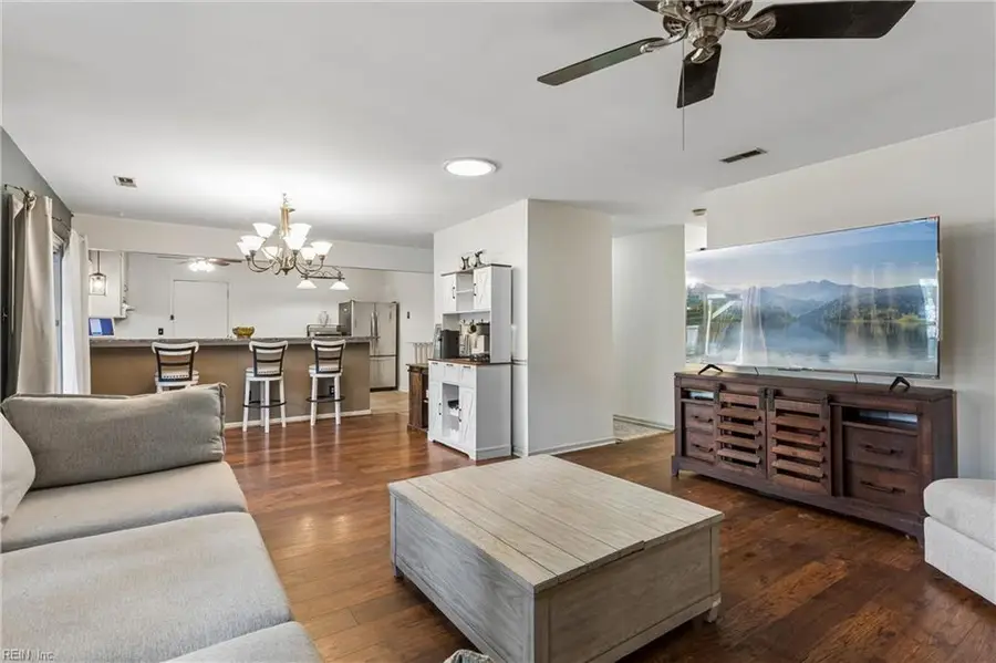 585 Minuteman Drive, Newport News, VA 23602 - #2