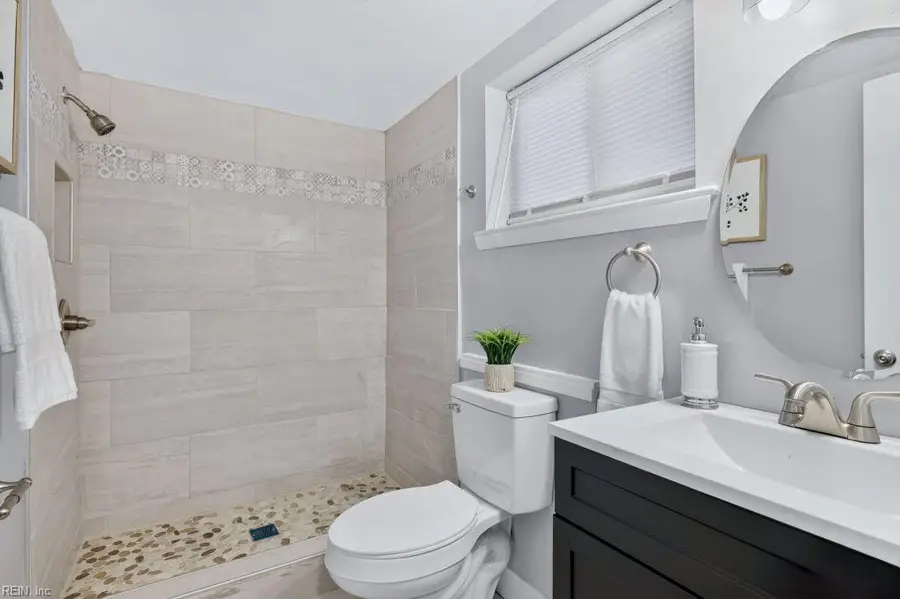 629 Aragona Boulevard, Virginia Beach, VA 23462 - #2