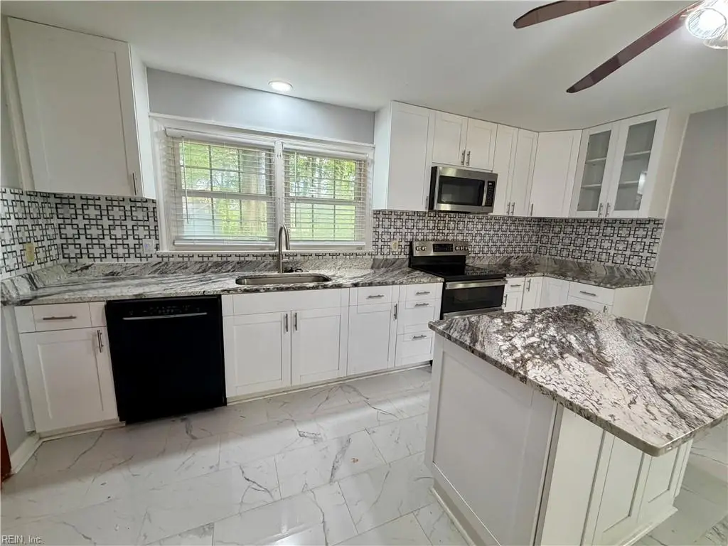 1452 E Pembroke Ave, Hampton, VA 23663 - #1