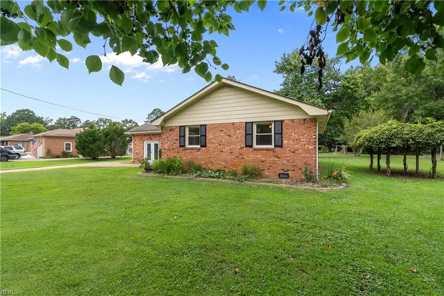 552 Saddlehorn Drive, Chesapeake, VA 23322 - #3