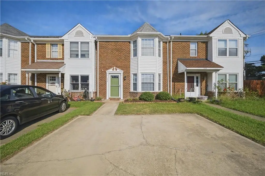 302 Fairfax Terrace, Chesapeake, VA 23320 - #1