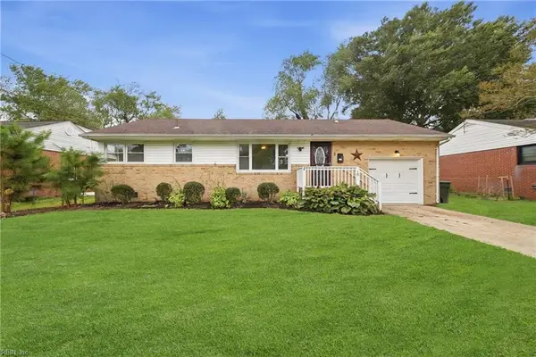 10 Eastlawn Drive, Hampton, VA 23664