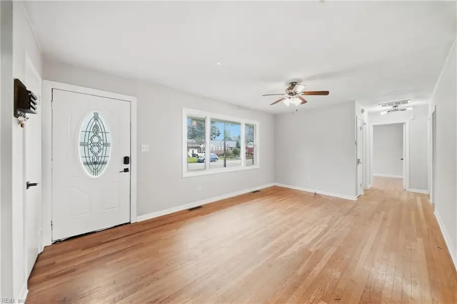 10 Eastlawn Drive, Hampton, VA 23664 - #3