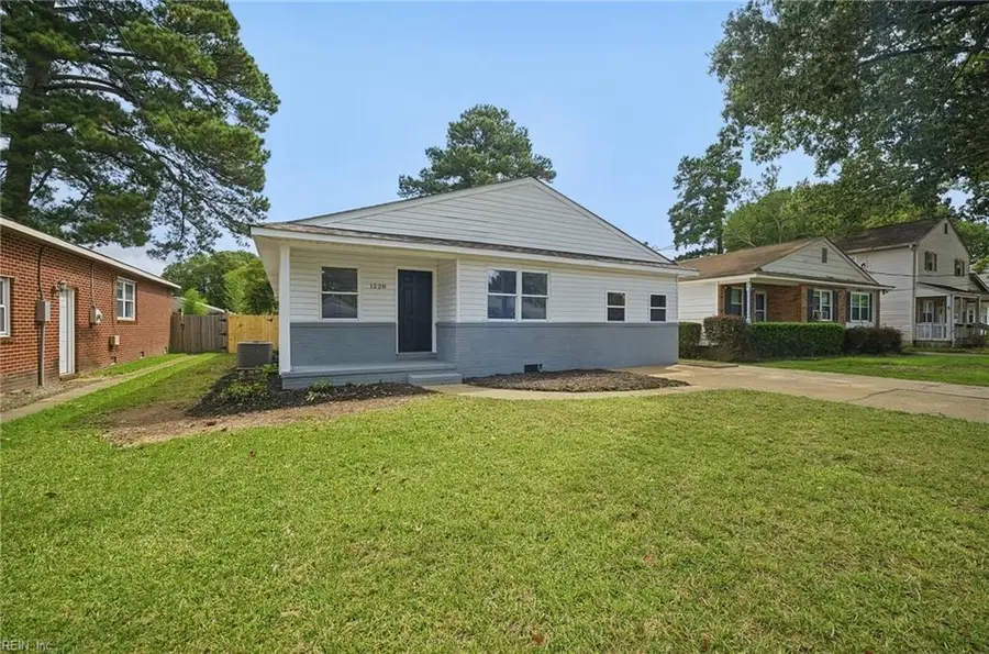 1228 Laurel Avenue, Chesapeake, VA 23320 - #2